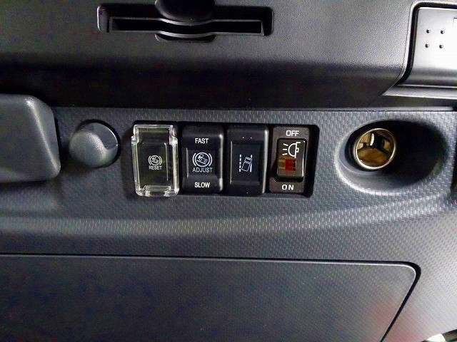 いすゞ フォワード 増トン アルミウィング 2RG-FTR90V2(96395) 14枚目