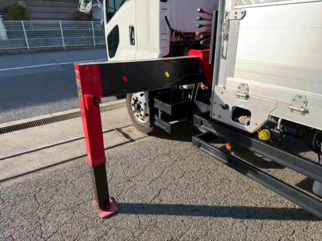 いすゞ フォワード 増トン クレーン付き 2RG-FTR90U2(96396) 7枚目