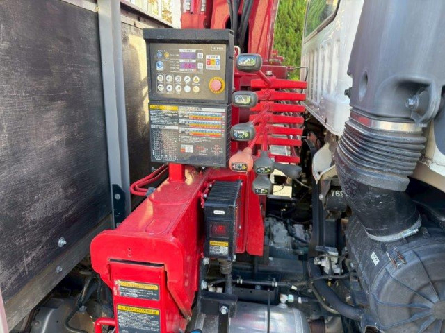 いすゞ フォワード 増トン クレーン付き 2RG-FTR90U2(96396) 8枚目
