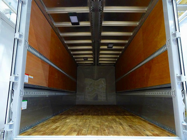 いすゞ フォワード 増トン アルミウィング 2RG-FTR90V2(96395) 25枚目