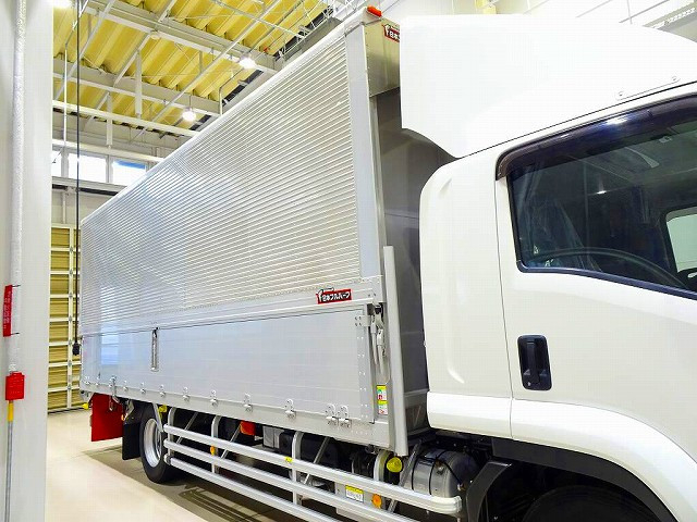 いすゞ フォワード 増トン アルミウィング 2RG-FTR90V2(96395) 30枚目