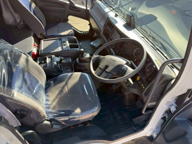 いすゞ フォワード 増トン クレーン付き 2RG-FTR90U2(96396) 24枚目