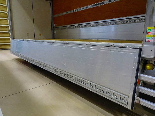 いすゞ フォワード 増トン アルミウィング 2RG-FTR90V2(96395) 35枚目