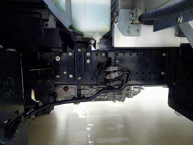 いすゞ フォワード 増トン アルミウィング 2RG-FTR90V2(96395) 41枚目