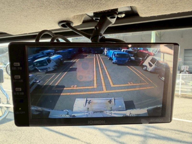 三菱ふそう ファイター 増トン 冷凍冷蔵バン 2KG-FK65FY(96397) 29枚目