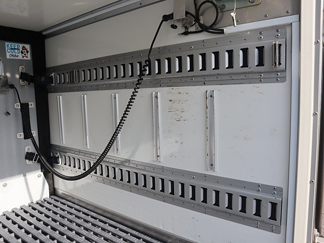 トヨタ ダイナ 小型 冷凍冷蔵バン QDF-KDY221(96398) 15枚目