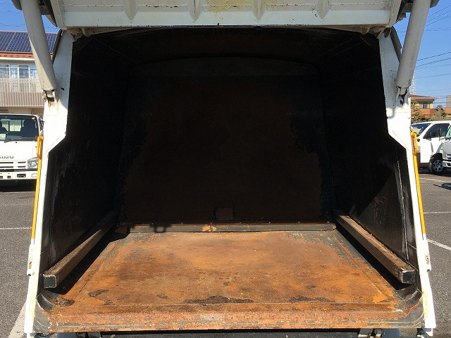 日野 デュトロ 小型 塵芥車（プレス式） 2RG-XZU605X(96399) 14枚目