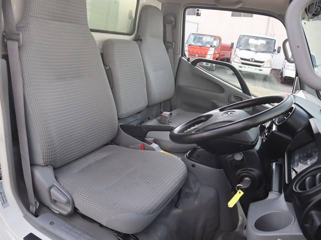 トヨタ ダイナ 小型 冷凍冷蔵バン QDF-KDY221(96398) 31枚目