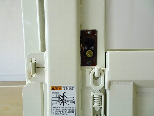 日野 デュトロ 小型 平ボディ 2KG-XZU675M(96400) 33枚目