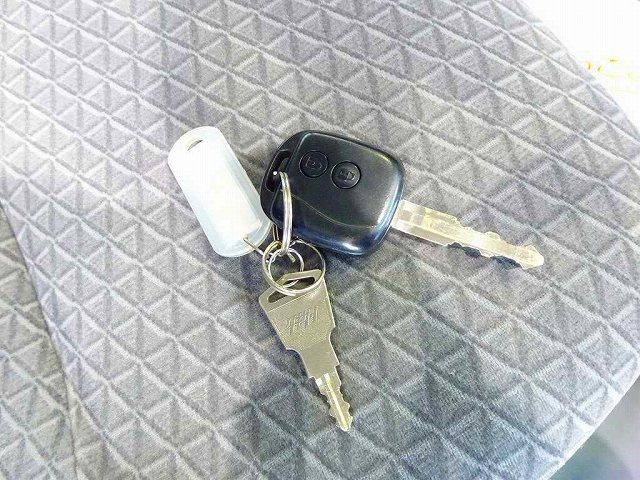 いすゞ エルフ 小型 アルミバン 2RG-NPS88AN(96402) 43枚目