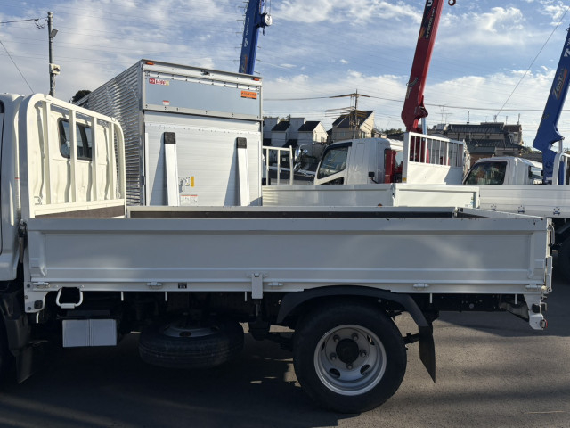 日野 デュトロ 小型 平ボディ 2RG-XZU605M(96405) 7枚目