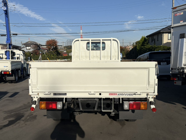 日野 デュトロ 小型 平ボディ 2RG-XZU605M(96405) 8枚目