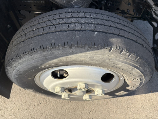 日野 デュトロ 小型 平ボディ 2RG-XZU605M(96405) 33枚目