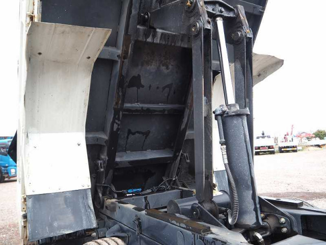 いすゞ エルフ 小型 土砂ダンプ 2PG-NKR88N(96406) 17枚目