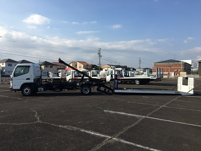 三菱ふそう キャンター 小型 車載専用車 2PG-FEB80(96408) 4枚目