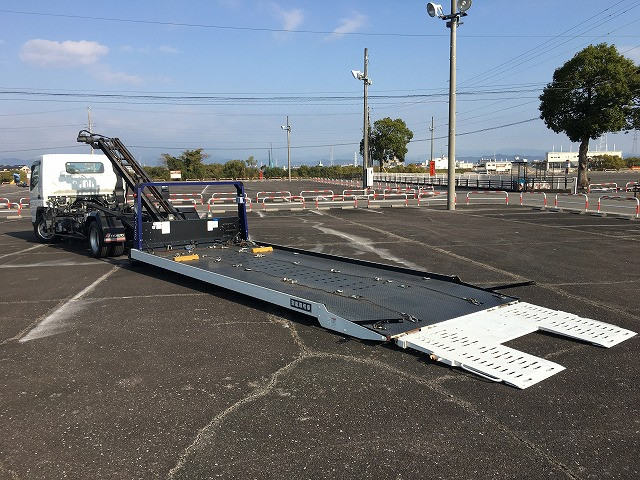 三菱ふそう キャンター 小型 車載専用車 2PG-FEB80(96408) 6枚目