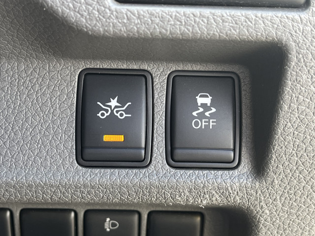 日産自動車 キャラバン 小型 冷凍冷蔵バン CBF-VR2E26(96407) 32枚目