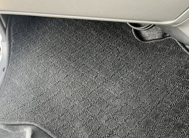 日産自動車 キャラバン 小型 冷凍冷蔵バン CBF-VR2E26(96407) 35枚目