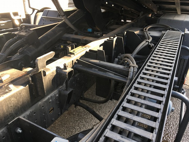 三菱ふそう キャンター 小型 車載専用車 2PG-FEB80(96408) 30枚目