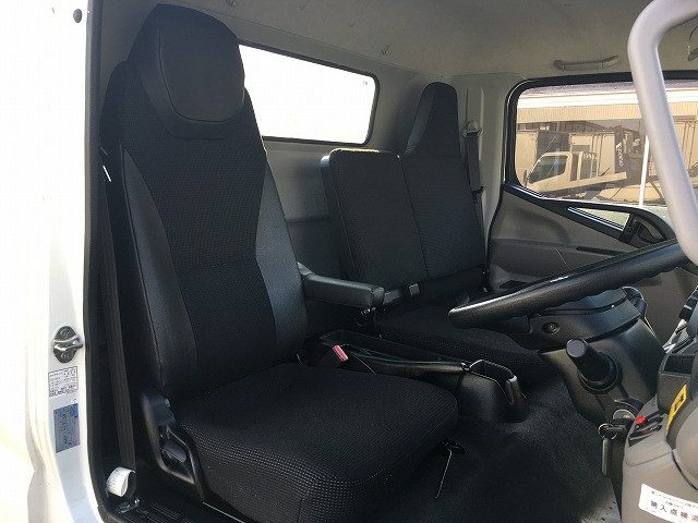 三菱ふそう キャンター 小型 車載専用車 2PG-FEB80(96408) 36枚目