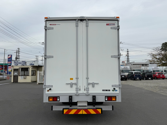 三菱ふそう ファイター 中型 アルミウィング FK65F(96413) 6枚目