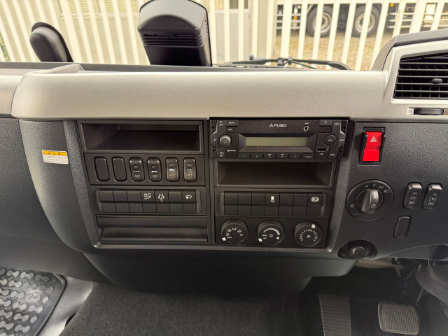 三菱ふそう ファイター 中型 アルミウィング FK65F(96413) 17枚目