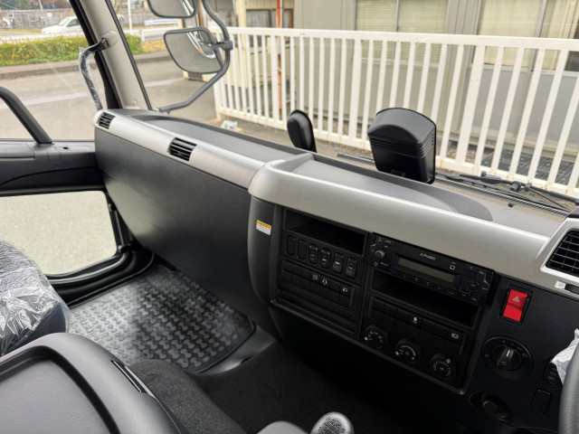 三菱ふそう ファイター 中型 アルミウィング FK65F(96413) 18枚目