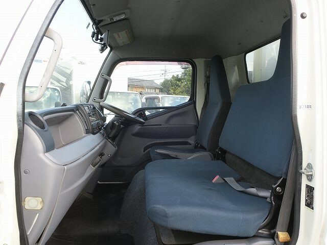 三菱ふそう キャンター 小型 冷蔵冷凍バン TKG-FEB50(37261) 24枚目