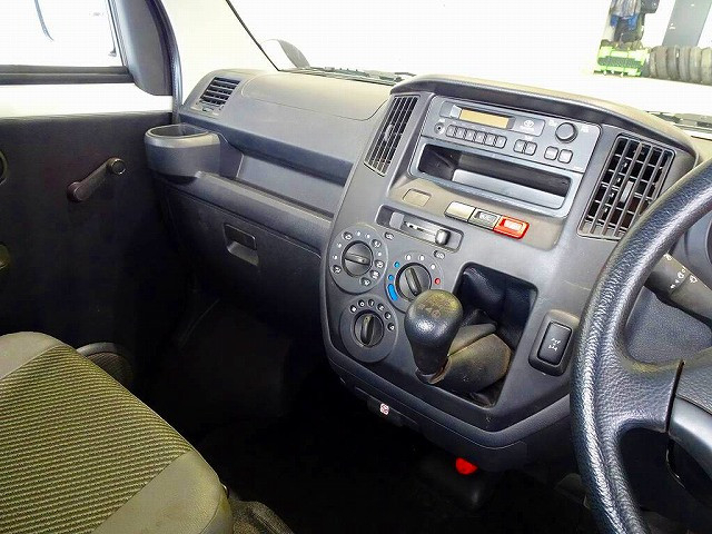 トヨタ タウンエース 小型 平ボディ 5BF-S413U(96461) 9枚目