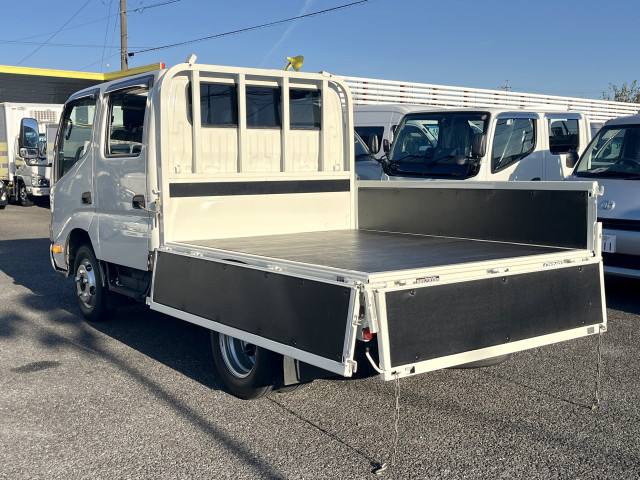 トヨタ ダイナ 小型 Wキャブ 2RG-XZU605(96465) 7枚目
