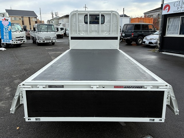 日野 デュトロ 小型 平ボディ 2RG-XZU605M(96464) 14枚目
