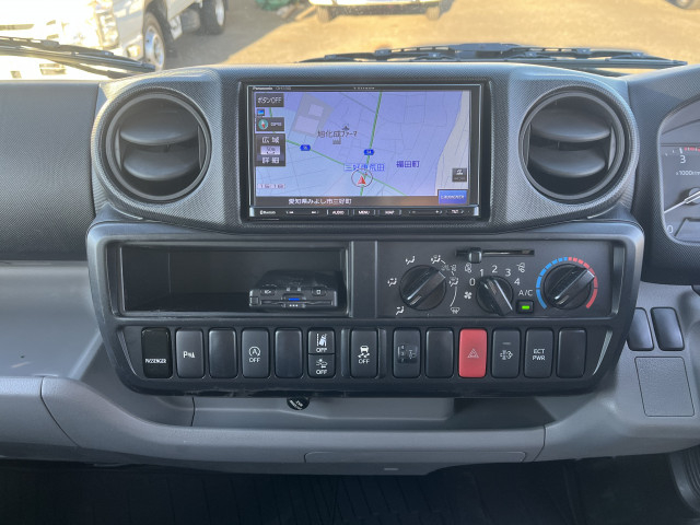 トヨタ ダイナ 小型 Wキャブ 2RG-XZU605(96465) 18枚目