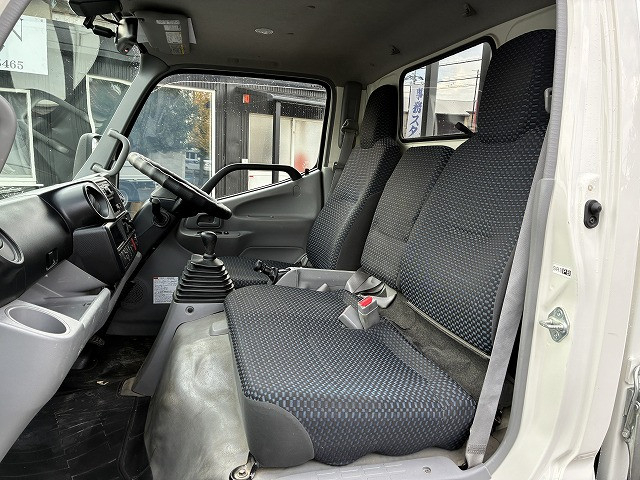 日野 デュトロ 小型 平ボディ 2RG-XZU605M(96464) 30枚目