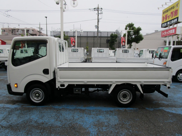 日産自動車 アトラス 小型 平ボディ CBF-SQ2F24(96469) 11枚目