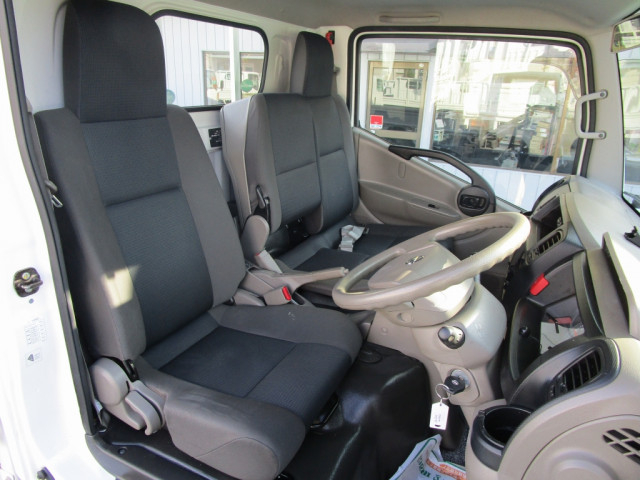 日産自動車 アトラス 小型 平ボディ CBF-SQ2F24(96472) 6枚目