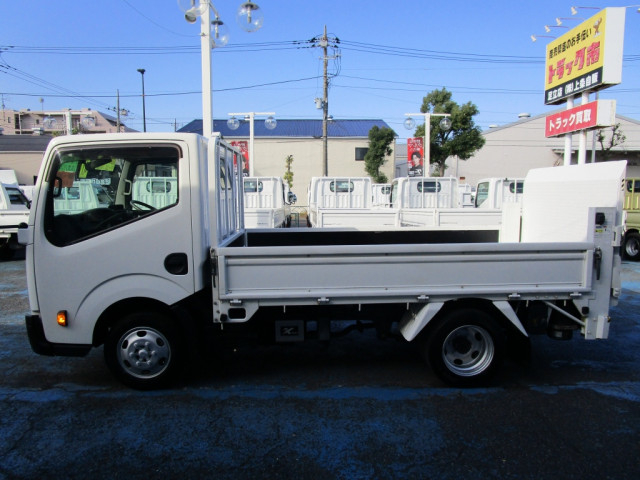 日産自動車 アトラス 小型 平ボディ CBF-SQ2F24(96472) 11枚目