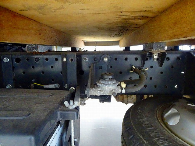 いすゞ エルフ 小型 平ボディ TRG-NHR85A(96471) 37枚目