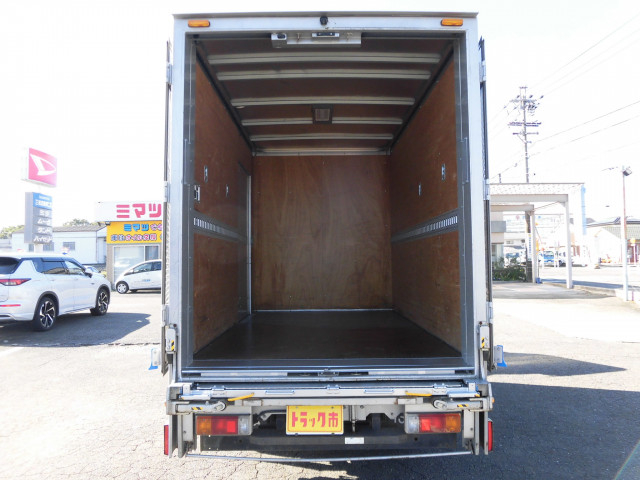 トヨタ ダイナ 小型 アルミバン TPG-XZU605(96474) 10枚目