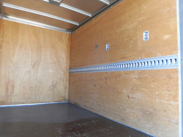 トヨタ ダイナ 小型 アルミバン TPG-XZU605(96474) 13枚目