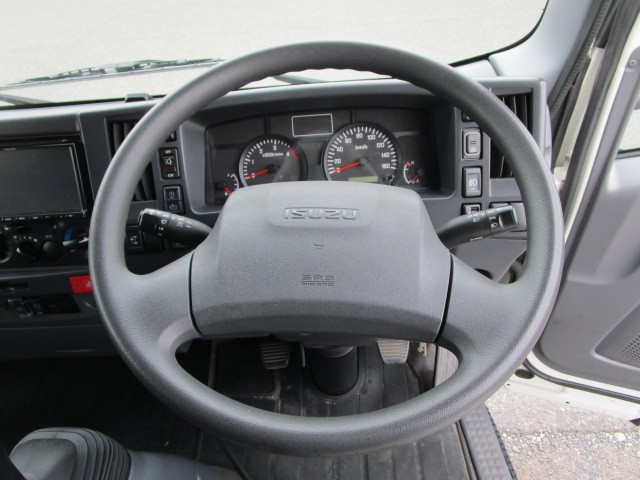 いすゞ エルフ 小型 アルミバン TKG-NLR85AN(96475) 16枚目