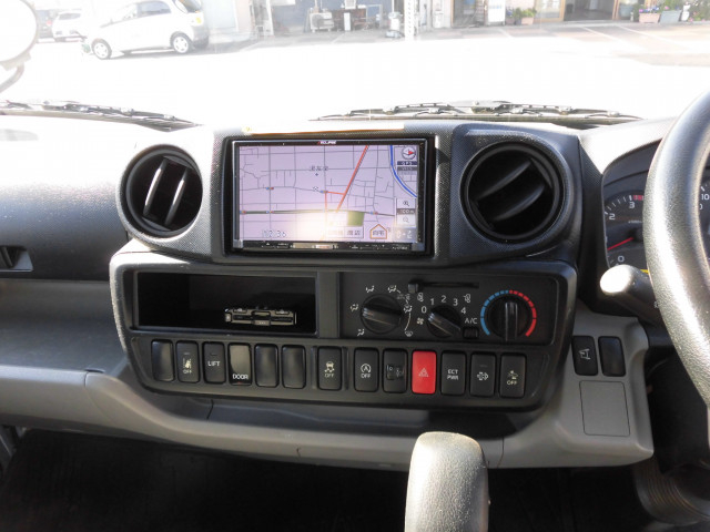 トヨタ ダイナ 小型 アルミバン TPG-XZU605(96474) 29枚目