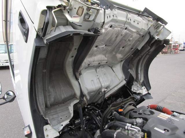 いすゞ エルフ 小型 アルミバン TKG-NLR85AN(96475) 31枚目