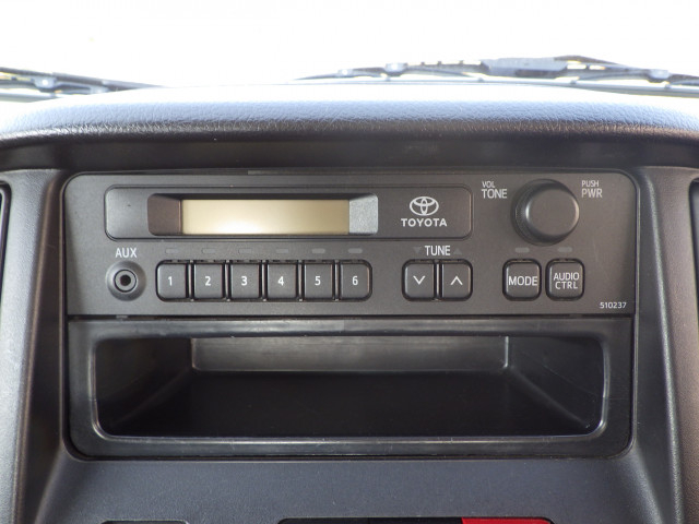 トヨタ ライトエース 小型 平ボディ DBF-S402U(96477) 10枚目