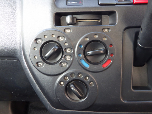 トヨタ ライトエース 小型 平ボディ DBF-S402U(96477) 12枚目