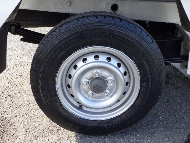 トヨタ ライトエース 小型 平ボディ DBF-S402U(96477) 28枚目