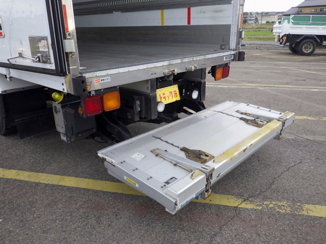 いすゞ フォワード 中型 冷凍冷蔵バン 2PG-FRR90S2(96482) 16枚目