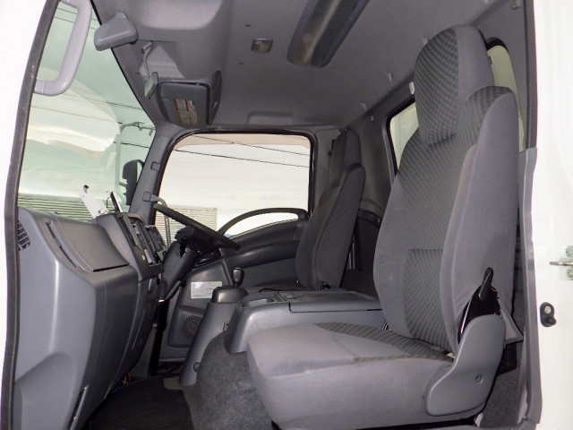 いすゞ フォワード 中型 冷凍冷蔵バン 2PG-FRR90S2(96482) 19枚目