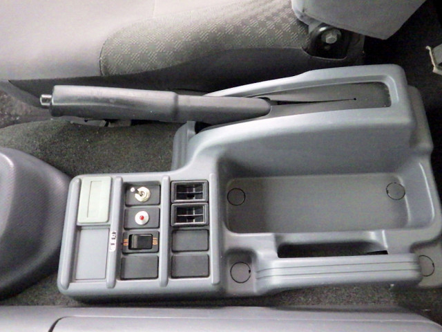 いすゞ フォワード 中型 冷凍冷蔵バン 2PG-FRR90S2(96482) 21枚目