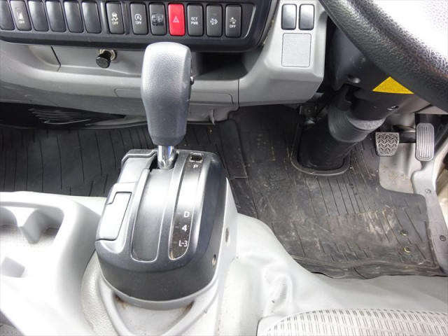 日野 デュトロ 小型 冷凍冷蔵バン TPG-XZC605M(96481) 26枚目