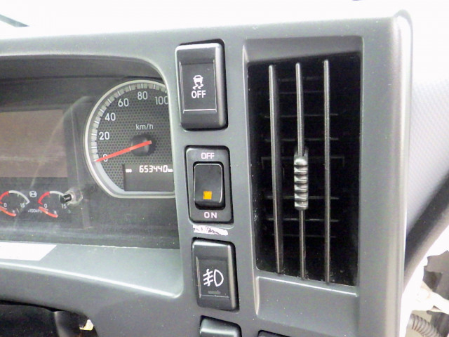 いすゞ フォワード 中型 冷凍冷蔵バン 2PG-FRR90S2(96482) 31枚目